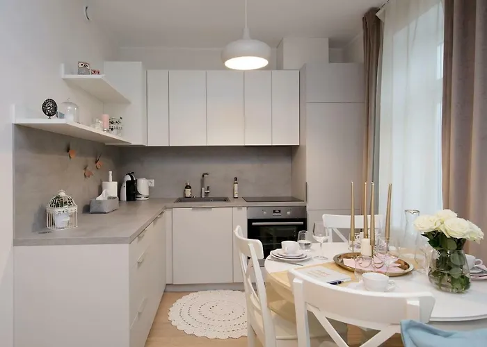 Apartamento Modern Quiet 2 Bedroom Near Center *
